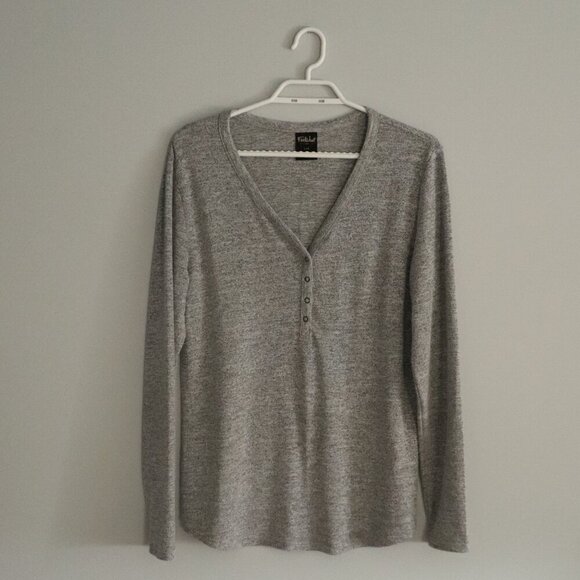 Far West Women's Large Grey V-Neck Buttoned Long Sleeve Stretch Lounge Top - Picture 1 of 11